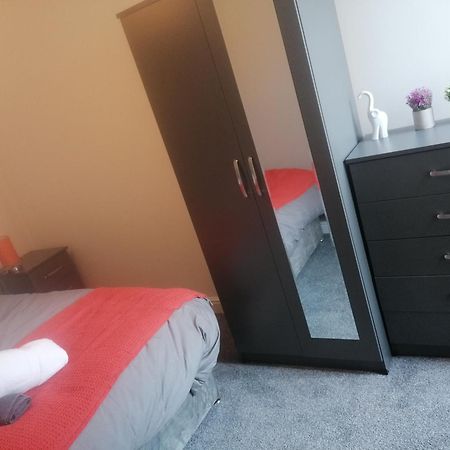 Rossy Home Of Relaxations Stoke-on-Trent Ngoại thất bức ảnh