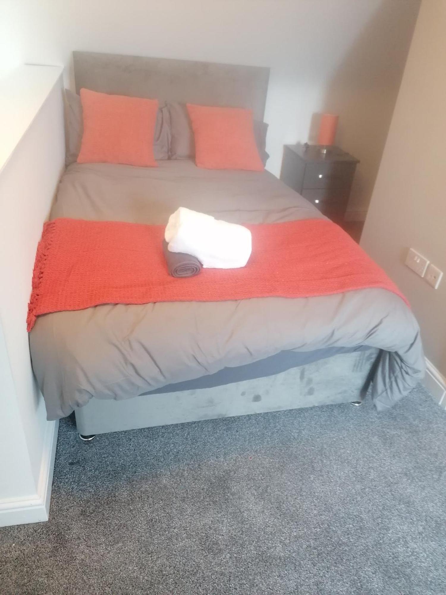 Rossy Home Of Relaxations Stoke-on-Trent Ngoại thất bức ảnh