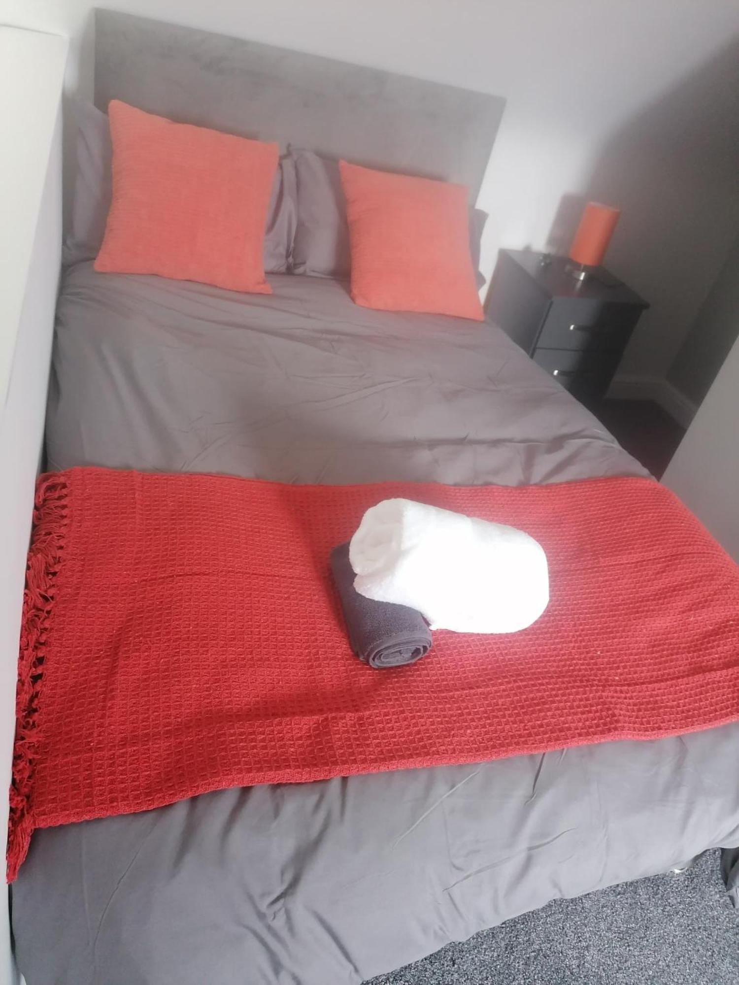 Rossy Home Of Relaxations Stoke-on-Trent Ngoại thất bức ảnh
