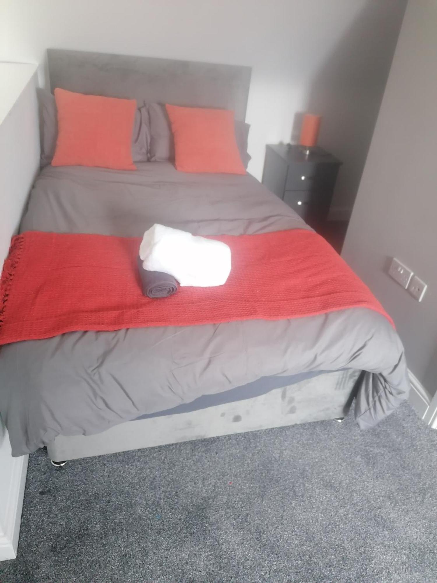 Rossy Home Of Relaxations Stoke-on-Trent Ngoại thất bức ảnh